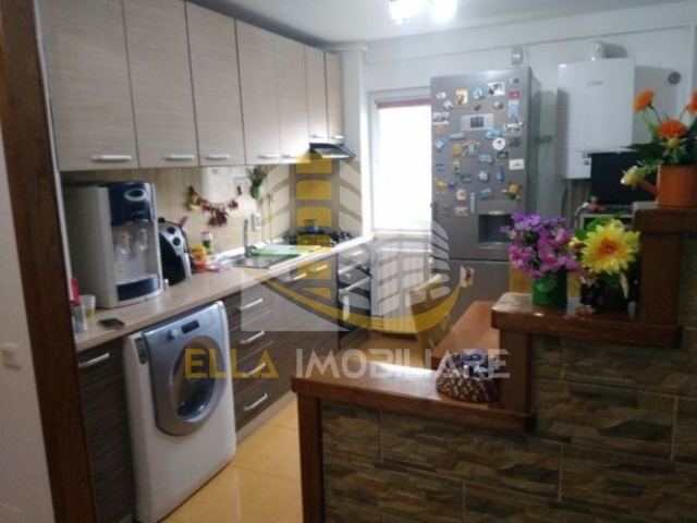 Constanta, Constanta, Romania, 2 Bedrooms Bedrooms, 3 Rooms Rooms,1 BathroomBathrooms,Apartament 3 camere,De vanzare,2364