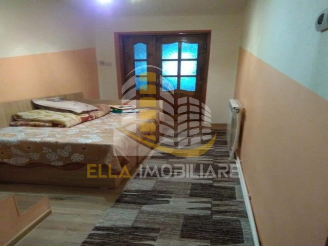 Zona Liceul Pedagogic, Botosani, Botosani, Romania, 2 Bedrooms Bedrooms, 3 Rooms Rooms,1 BathroomBathrooms,Casa / vila,De vanzare,2384