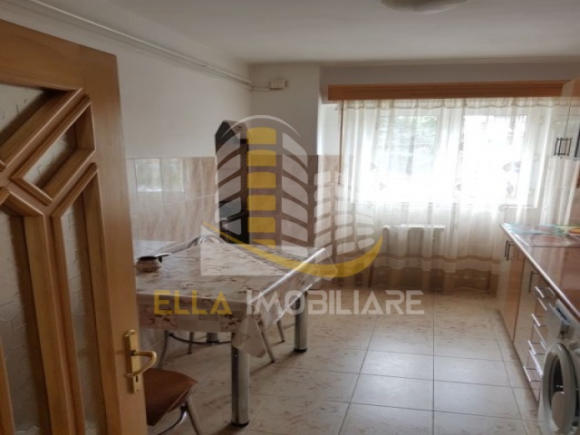 CALEA NATIONALA, Zona Stadion, Botosani, Botosani, Romania, 2 Bedrooms Bedrooms, 3 Rooms Rooms,1 BathroomBathrooms,Apartament 3 camere,De vanzare,CALEA NATIONALA,2550