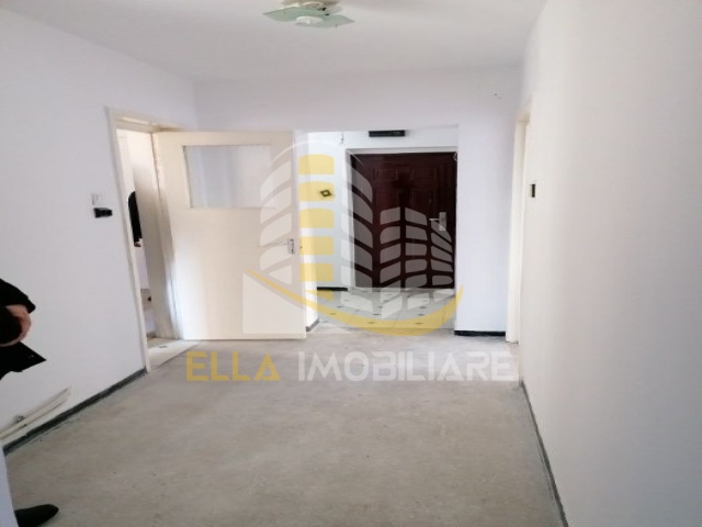 Zona Bulevard, Botosani, Botosani, Romania, 2 Bedrooms Bedrooms, 3 Rooms Rooms,1 BathroomBathrooms,Apartament 3 camere,De vanzare,2,2628