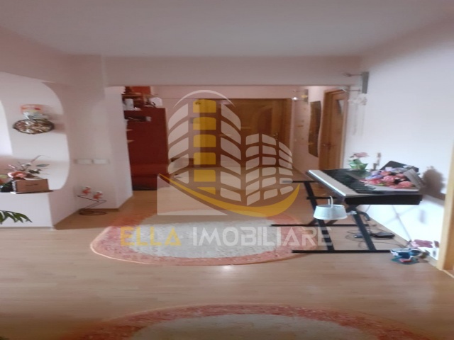 Zona Stadion, Botosani, Botosani, Romania, 3 Bedrooms Bedrooms, 4 Rooms Rooms,2 BathroomsBathrooms,Apartament 4+ camere,De vanzare,2,2721