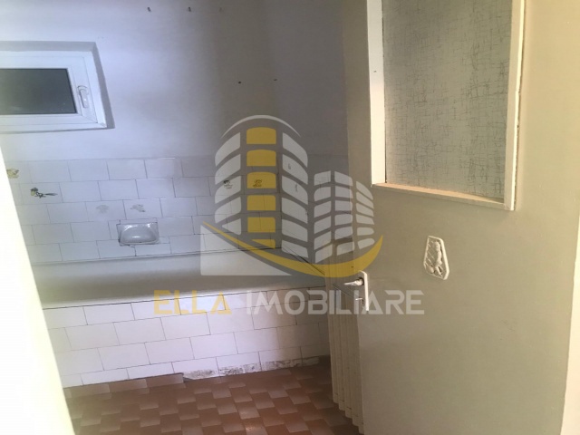 Zona Parcul Mihai Eminescu, Botosani, Botosani, Romania, 1 Bedroom Bedrooms, 2 Rooms Rooms,1 BathroomBathrooms,Apartament 2 camere,De vanzare,2,2722