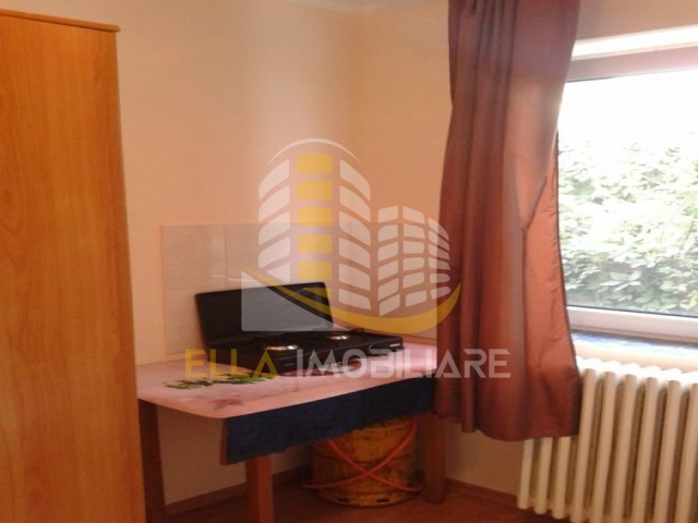 Zona Bulevard, Botosani, Botosani, Romania, 1 Bedroom Bedrooms, 1 Room Rooms,1 BathroomBathrooms,Garsoniera,De vanzare,2742