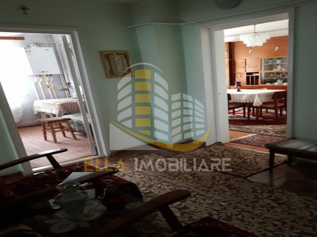 Zona Bulevard, Botosani, Botosani, Romania, 3 Bedrooms Bedrooms, 4 Rooms Rooms,1 BathroomBathrooms,Apartament 4+ camere,De vanzare,2775