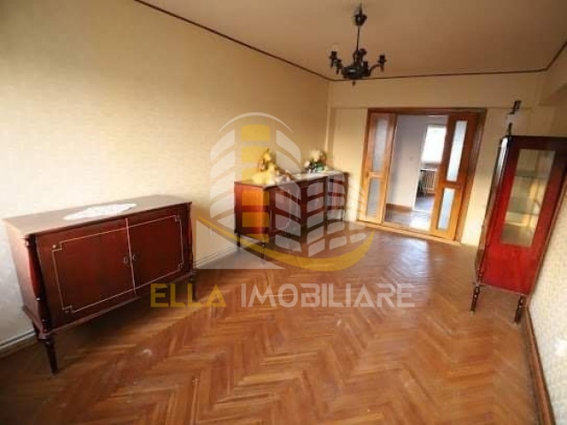 Zona Bazar, Botosani, Botosani, Romania, 3 Bedrooms Bedrooms, 4 Rooms Rooms,1 BathroomBathrooms,Apartament 4+ camere,De vanzare,2782