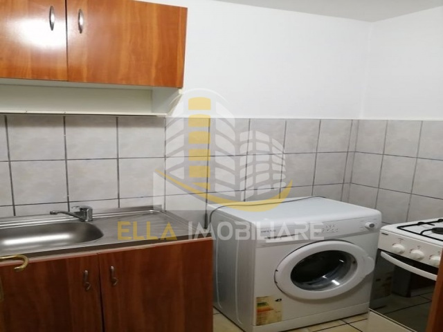 Zona Pacea, Botosani, Botosani, Romania, 1 Bedroom Bedrooms, 1 Room Rooms,1 BathroomBathrooms,Garsoniera,De vanzare,3074