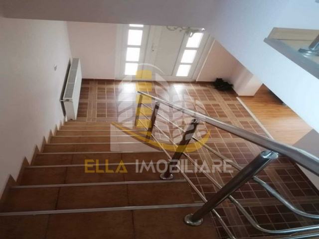 Zona Catamarasti Deal, Botosani, Botosani, Romania, 3 Bedrooms Bedrooms, 4 Rooms Rooms,2 BathroomsBathrooms,Casa / vila,De vanzare,3075