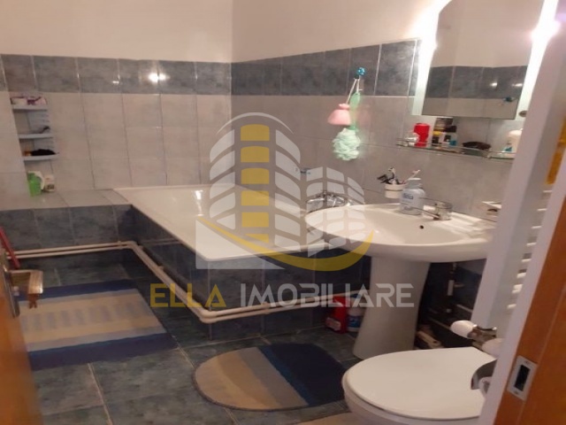 Bratianu, Constanta, Constanta, Romania, 2 Bedrooms Bedrooms, 3 Rooms Rooms,1 BathroomBathrooms,Apartament 3 camere,De vanzare,8,3275