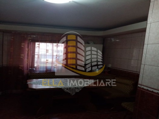 Zona Mall, Botosani, Botosani, Romania, 2 Bedrooms Bedrooms, 3 Rooms Rooms,2 BathroomsBathrooms,Apartament 3 camere,De vanzare,3326