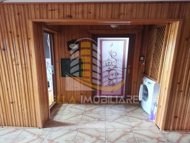 Zona Carrefour, Botosani, Botosani, Romania, 2 Bedrooms Bedrooms, 3 Rooms Rooms,1 BathroomBathrooms,Apartament 3 camere,De vanzare,3,3596