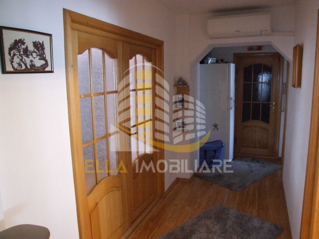 Zona Stadion, Botosani, Botosani, Romania, 3 Bedrooms Bedrooms, 4 Rooms Rooms,2 BathroomsBathrooms,Apartament 4+ camere,De vanzare,6,3776