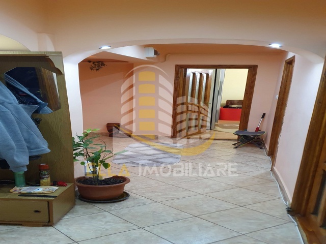 Zona Stadion, Botosani, Botosani, Romania, 2 Bedrooms Bedrooms, 3 Rooms Rooms,1 BathroomBathrooms,Apartament 3 camere,De vanzare,4062