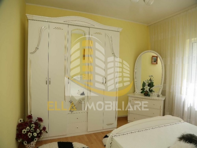 Zona Stejari,Botosani,Botosani,Romania,1 Bedroom Bedrooms,6 Rooms Rooms,2 BathroomsBathrooms,Casa / vila,1180